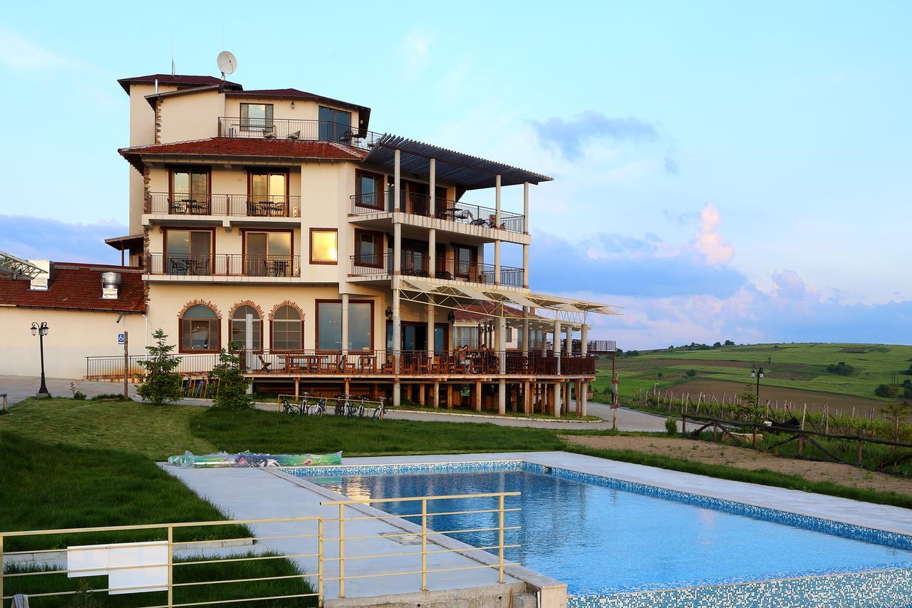 Seven Generations Winery Hotel Mechka Exterior foto